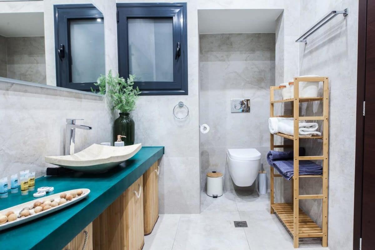 Beautiful Elegant Apartment Next To Monastiraki เอเธนส์ ภายนอก รูปภาพ