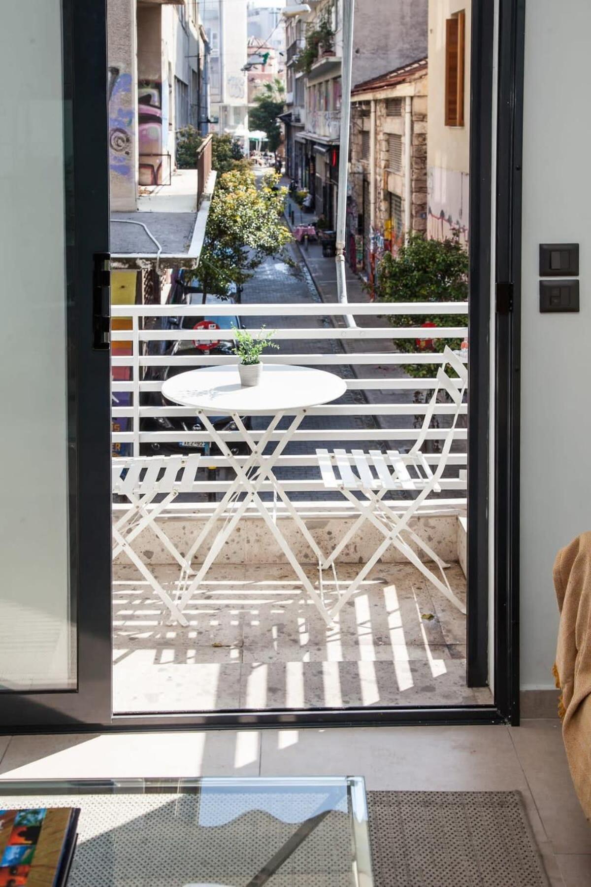 Beautiful Elegant Apartment Next To Monastiraki เอเธนส์ ภายนอก รูปภาพ